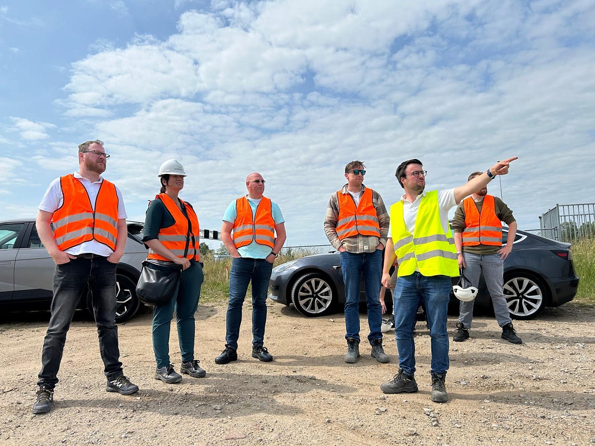 D66 bezoekt bouwplaats Burgerwindpark A2 Lage Rooijen
