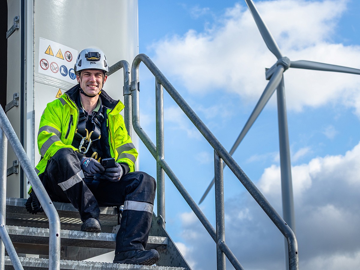 Laatste check voordat de windturbines worden opgeleverd
